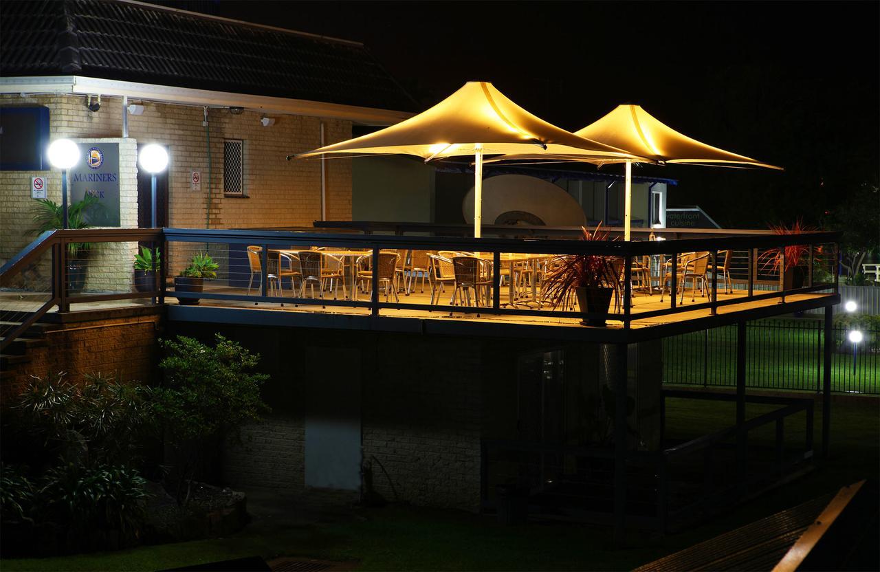 Mariners On The Waterfront Motel Batemans Bay Exterior foto